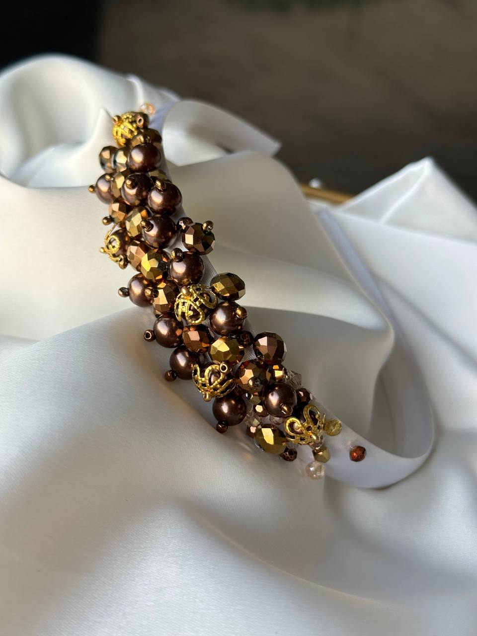 Ava crystal headband  | 
Victoria's Accessories 